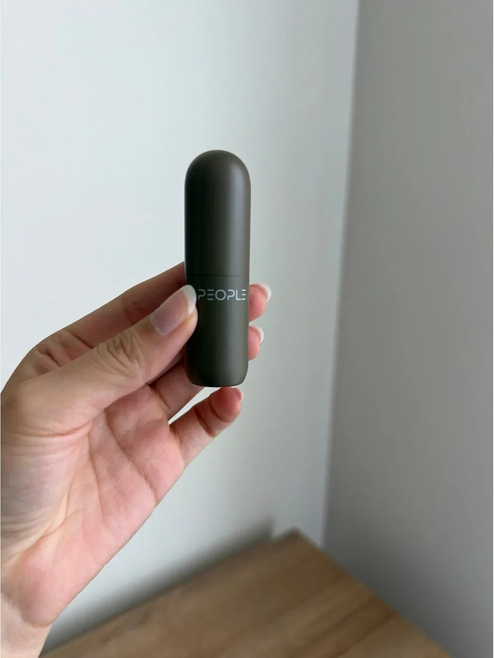Mango people multi stick shade cherry